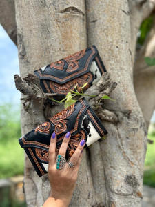 Nouveau Western élégant cheveux sur cacher la couleur usiné fourrure cuir pochette femmes conçu sac à main vente chaude en cuir usiné Unique portefeuille - Product Image 3