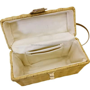 กระเป๋าถือหวายขนาดเล็กทำด้วยมือธรรมชาติน้ำหนักเบาสำหรับชุดลำลองซัพพลายเออร์ขายส่งยั่งยืนและเป็นของขวัญจากเวียดนาม - Product Image 2