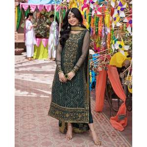 TENDENCIAS GEORGETTE BORDADO SECUENCIA TRABAJO TOP INFERIOR CON DUPATTA VERDE - Product Image 1