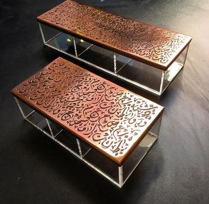 Moderna Bandeja de Servir Acrílica Transparente para Eid Mubarak con Tapa con Caligrafía Árabe Negra, Elegante Exhibidor de Postres para Ramadán - Product Image 6