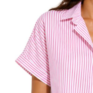 Camisa corta a rayas rosa y blanca personalizada para mujer, logotipo bordado personalizado, manga corta, abotonada, blusa informal de verano, OEM - Product Image 3