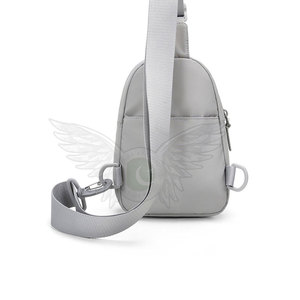 Bolsa de Cintura con Cierre de Cuero - Almacenamiento Elegante para Viajes, Deportes y Uso Diario - Product Image 5