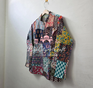 Veste respirante en coton tricoté à la main avec points Kantha, style vintage, réversible, patchwork, pour femmes, style bohème, matelassée, ouverte sur le devant - Product Image 1