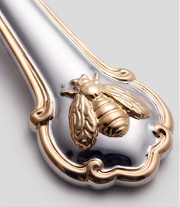 Ensemble de couverts élégants en métal avec poignée en forme d'abeille dorée, finition miroir haute brillance, passe au lave-vaisselle, idéal pour les tables de mariage - Product Image 2