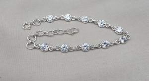 Pulsera de tenis de circonitas con brillo minimalista, chapada en oro blanco, plata de ley 925, cadena de eslabones con dijes, joyería de lujo para mujer, al por mayor - Product Image 2