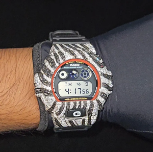 Montre mécanique en moissanite de qualité supérieure avec bracelet en caoutchouc, résistance à l'eau 3 ATM, diamants plaqués – Style bijou élégant pour femme - Product Image 4