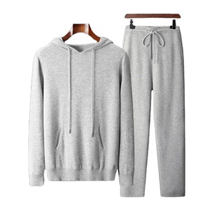 Conjunto de sudadera y pantalones de chándal de invierno con logotipo personalizado de talla grande para entrenar y hacer ejercicio, sudadera y Pantalones de deporte, ropa deportiva sólida - Product Image 1