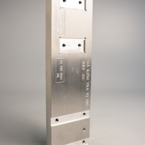 Base de Prueba de Aluminio Sólido de Alta Resistencia AMT VINA con Múltiples Bolsillos para Líneas de Control de Calidad - Product Image 2