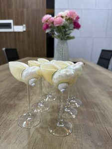 Verre à vin en coquillage vietnamien, détail en coquille naturelle pour le service de cocktails, la décoration de table de mariage, les événements de plage, les restaurants et les bars - Product Image 5