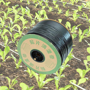 Ruban anti-goutte en matériau recyclé 15mil Eco-Conscious 300m Rouleau 30cm Espacement - Product Image 5