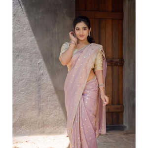 Sari de soirée de créateur avec de magnifiques broderies de paillettes - Product Image 5