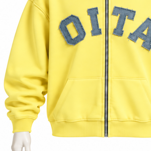 Sweat-shirt à capuche zippé pour homme, jaune clair personnalisé, avec patch lettre en chenille, en molleton épais, coupe oversize, style streetwear décontracté - Product Image 5