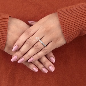 KIRTI JEWELRY แหวนแต่งงานแบบคลาสสิกประดับเพชรทรงกลมสีเหลืองทองสำหรับผู้หญิง สี G ธรรมชาติ ทรงเพรียวบาง สามารถสวมซ้อนกันได้ - Product Image 6