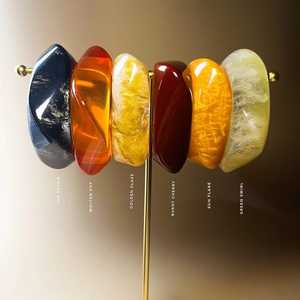 <b>Indian</b> Supplier Trendy Eco-Friendly Resin Bangles Unique Patterns Hand Modeled Christmas Theme Comfortable Fit Fashion - Product Image 3