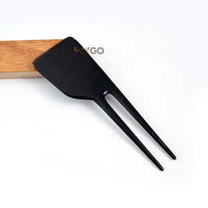 Pique à cheveux traditionnelle en corne de buffle à 2 dents, sculptée à la main, en matériau naturel unique, bijou capillaire pour la vente mondiale - Product Image 5