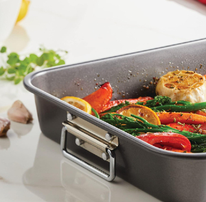 Premium Roasting <b>Pan</b> Designed For Modern Family Kitchens With Spacious Cooking Surface Durable Stainless Steel Construction - Product Image 5