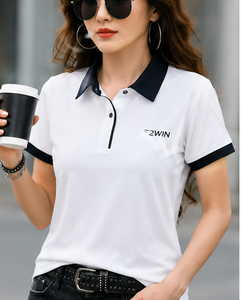 Camiseta Deportiva para Mujer Force 2 Win Blanca, Manga Corta, Color Sólido, Transpirable, de Secado Rápido, con Estampado de Letras en la Parte Delantera, 220g, 100% Algodón - Product Image 1