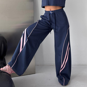 Custom Side Stripe Sweatpants Baggy Jogger Oversized Wide Leg Pants Casual Streetwear Sports Breathable <strong>Trousers</strong> for Women - Product Image 3