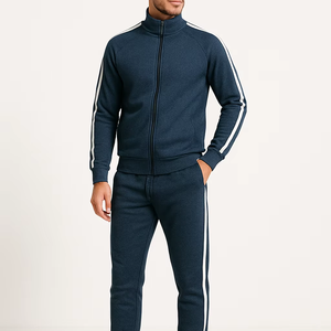 Conjunto Deportivo Personalizado para Hombre con Cierre de Cremallera, Ropa Deportiva con Franjas Laterales Blancas, Traje de Entrenamiento Atlético - Product Image 3