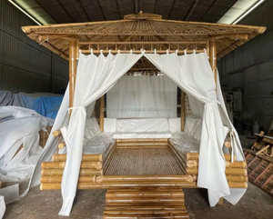 Pérgola/Gazebo Ecológica de Bambú con Techos de Tejado, Hecha a Mano en Vietnam - Product Image 4