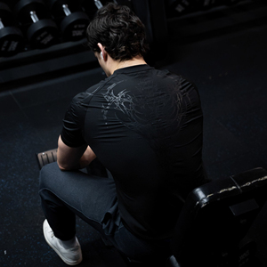 Camiseta Deportiva de Manga Larga para Hombre, Diseño Sublimado Personalizado, Compresión, Estilo Urbano, para Gimnasio y Fisicoculturismo - Product Image 6