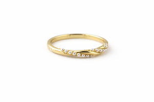 Anillo Minimalista de Plata de Ley 925 con Perla y Oro de 14K, Banda Delicada – Regalo para Dama de Honor / Cumpleaños - Product Image 4