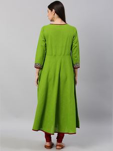 Kurta pour femmes en coton vert style Angrakha avec patchwork, col en V, manches trois quarts, vêtements décontractés de haute qualité pour l'été - Product Image 4
