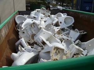 Déchets de toilettes de haute qualité, déchets de cuvettes de toilettes en céramique, déchets de porcelaine, déchets de sanitaires pour le recyclage - Product Image 2