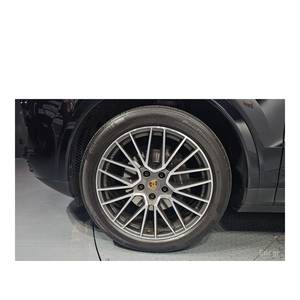 Porsche Cayenne 3.0 Coupé 2024, 56,612 km, Volante a la Izquierda, Caja de Cambios Automática, Asientos de Cuero con Cámara Trasera - Product Image 5