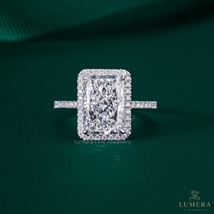 Anillo de compromiso de diamante radiante y de corte redondo, color E, claridad VVS2, banda de boda de oro premium, joyería fina, regalo de lujo para ella. - Product Image 1