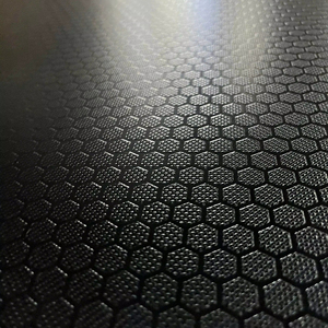 Contreplaqué antidérapant filmé du Vietnam 18 mm, âme en eucalyptus massif, colle WBP pour sols extérieurs de scènes et remorques - Product Image 1