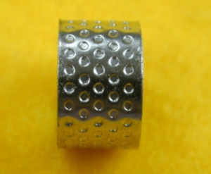 DK-215 Dedal de Metal |   Dediles Metálicos Ajustables para Coser a Mano, Puntillismo, Acolchado y Tejido - Product Image 1