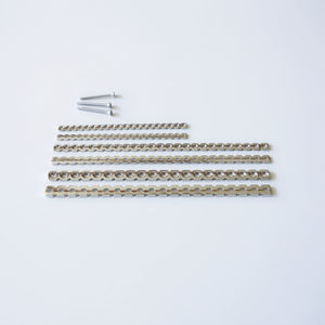 Chirurgie maxillo-faciale, implants orthopédiques, plaques en forme de DF, instruments chirurgicaux par Mahfooz Instruments - Product Image 6