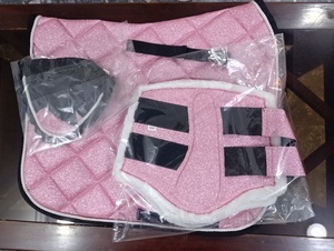 Tapis de selle matelassé rose avec bande antidérapante et housse amovible pour l'équitation et l'entraînement - Product Image 2