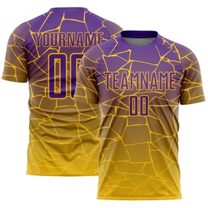 Conjunto de Uniforme de Fútbol Sublimado Personalizado, Patrón Geométrico Morado y Amarillo, Cuello Redondo, Manga Corta, Absorbe la Humedad, Unisex para Adultos - Product Image 4