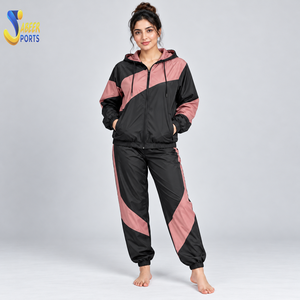 Low MOQ <b>Women</b> <b>Windbreaker</b> Tracksuit Durable Lightweight Fabric Windproof Breathable Comfortable <b>Windbreaker</b> Tracksuit - Product Image 1