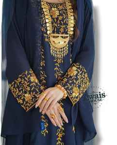 Ensemble 2 pièces de luxe AWAIS HOUSE pour femmes musulmanes, robe modeste simple en mousseline unie perlée, longueur ras du sol, coupe trapèze, 100 % polyester - Product Image 6