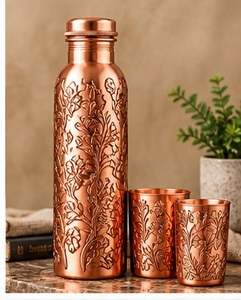 Botella de Agua Estética de Cobre con Tapa y Grabado Floral, Termo Portátil para Bebidas - Product Image 6