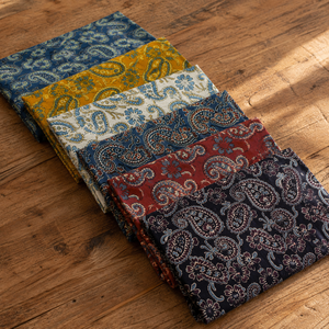 Tissu traditionnel Jaipur Moda Anaya-I en coton peigné de qualité supérieure, imprimé Ajrakh, motif Paisley, imprimé à la main, pour filles - Product Image 4