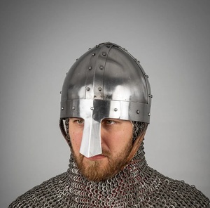 Casco Medieval Hecho a Mano, Réplica de Armadura Histórica Diseñada para Reenactment, Cosplay, Teatro y Exhibición para Coleccionistas - Product Image 1