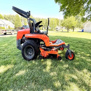 Tondeuse à gazon Kubota ZG222 à braquage zéro avec moteur puissant et performance de coupe d'herbe commerciale fluide - Product Image 6