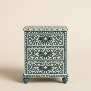 Mesita de Noche Premium con Incrustaciones de Hueso en Verde Azulado, con 3 Cajones, Gabinete de Almacenamiento Floral Hecho a Mano con Diseño Moderno - Product Image 1