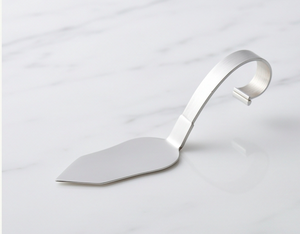 Spatule à gâteau en acier inoxydable avec manche incurvé, forme irrégulière, couteau à gâteau en métal pour usage domestique - Product Image 1