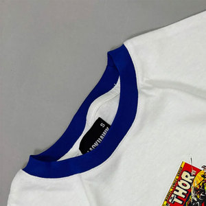 Camiseta Personalizada con Estampado Gráfico de Thor, 100% Algodón Tejido, Cuello en Contraste, Estilo Vintage Urbano - Product Image 4