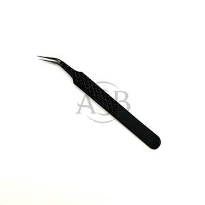 แหนบปลายแหลมสีดำด้านสำหรับต่อขนตา สแตนเลสสตีล จับแน่น ทนทาน - Product Image 1