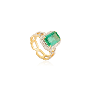 Piedra Preciosa Personalizada de 3.17ct. Anillo de Diseño Único con Esmeralda Zambiana y Diamantes, Joyería Audaz en Oro Amarillo Puro de 18K - Product Image 3
