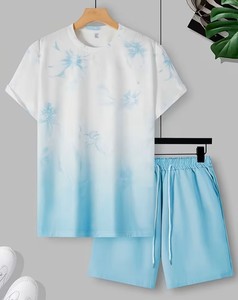 เสื้อยืดแขนสั้นลำลองพิมพ์ลายดอกไม้เขตร้อนสำหรับผู้ชาย ผ้าโพลีเอสเตอร์ถัก ยืดหยุ่นเล็กน้อย พร้อมกางเกงขาสั้นเอวยางยืดแบบมีเชือกผูก - Product Image 5