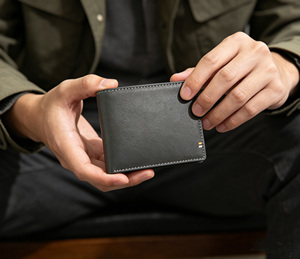 [Top Product] Castello Bi-fold Men's <b>Wallet</b> Genuine Cowhide Soft Leather RFID Short Black Dark Brown Colors Open Polyester - Product Image 2