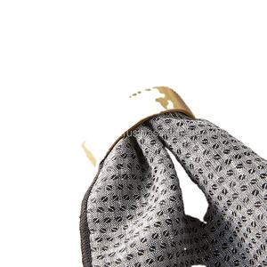 Anillos de Servilleta de Metal Dorado Hechos a Mano con Diseño Elegante, Perfectos para Bodas y como Accesorio de Decoración de Mesa con Estilo - Product Image 6