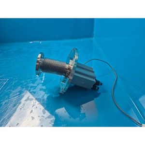 Cylindre pneumatique compact SMC CDQP2B50-J2890-50, utilisé comme pièce détachée pour équipement semi-conducteur d'occasion - Product Image 2